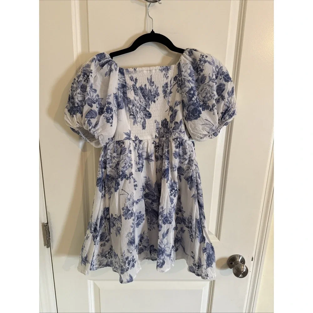 Abercrombie Kids Blue Floral Dress Size 7/8 Smocked Puff Sleeve Fit Flare